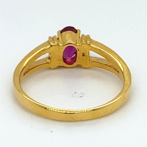 Mozambique Ruby .80ct Solid 18K Yellow Gold Ring - Picture 5 of 7
